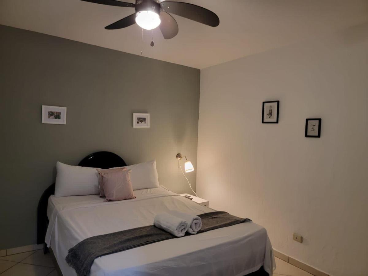 Hotel Sea Breeze Сосуа Екстер'єр фото