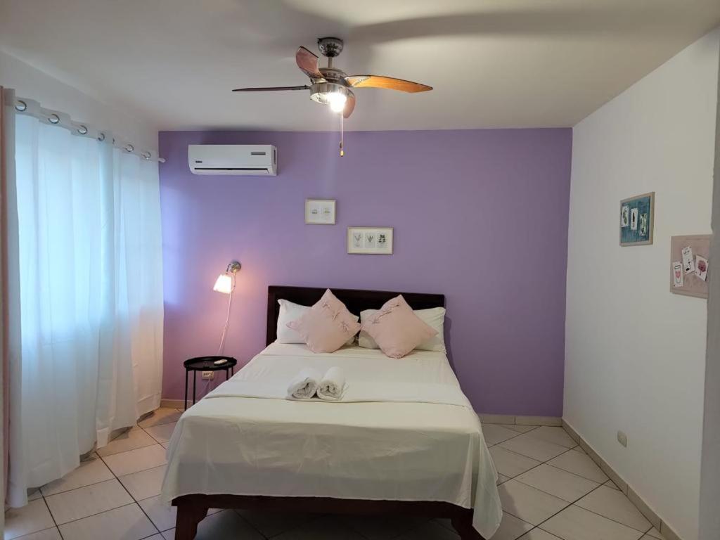 Hotel Sea Breeze Сосуа Екстер'єр фото